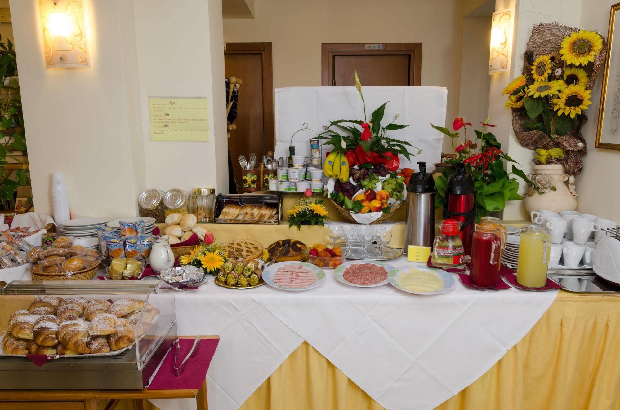 Hotel Sylesia Letojanni Ngoại thất bức ảnh